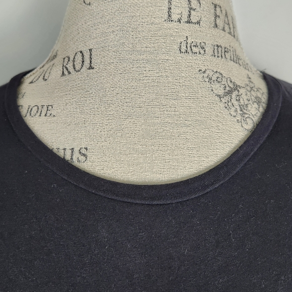 Zara Ebroidered Rose Tshirt - Picture 3 of 9